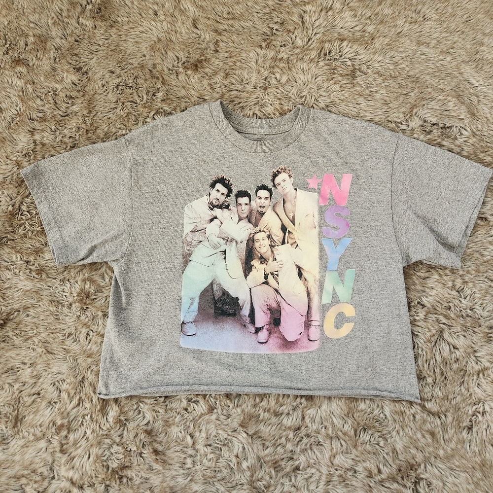 NSYNC Short Sleeve‎ Cropped T-shirt Gray Women's Size Medium